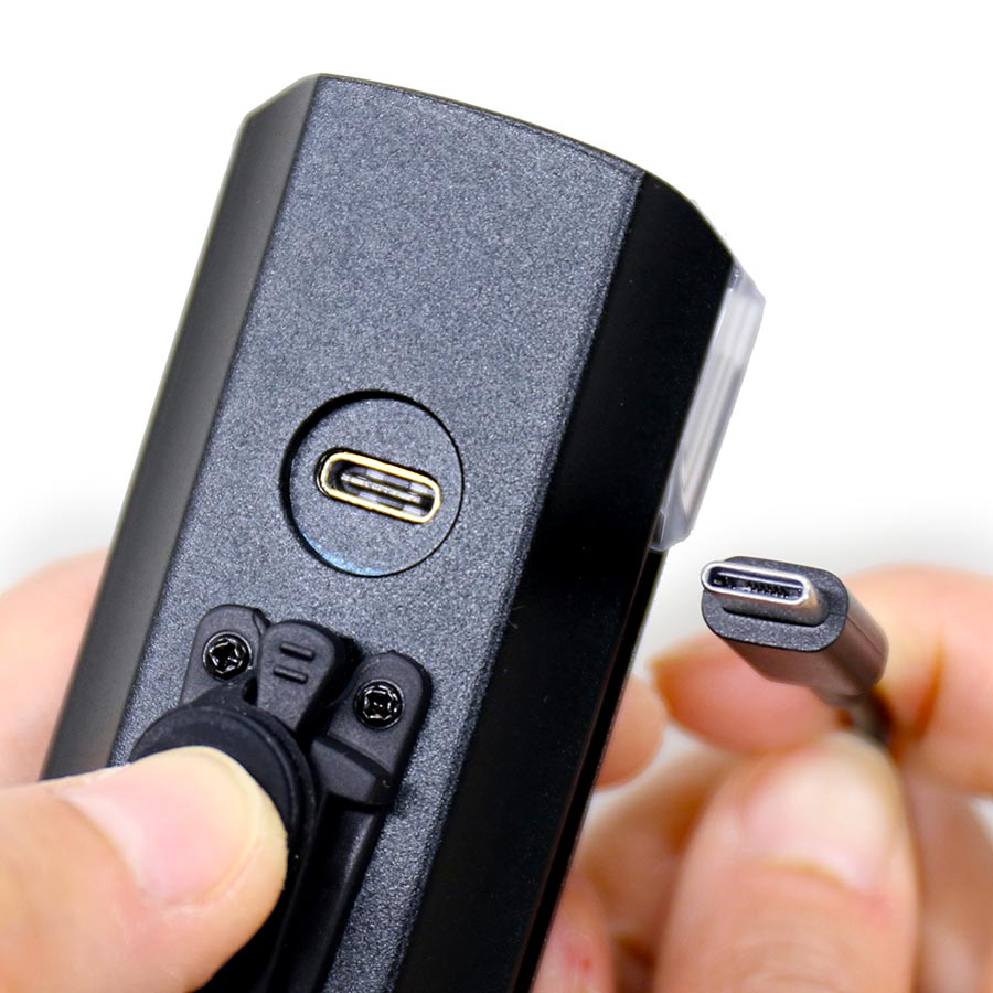 CatEye, AMPP 1700, Light